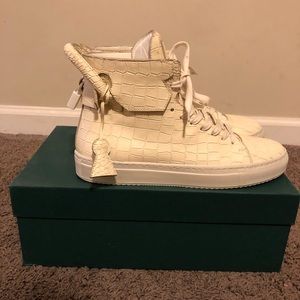 Buscemi En Noir - 125MM Crocodile